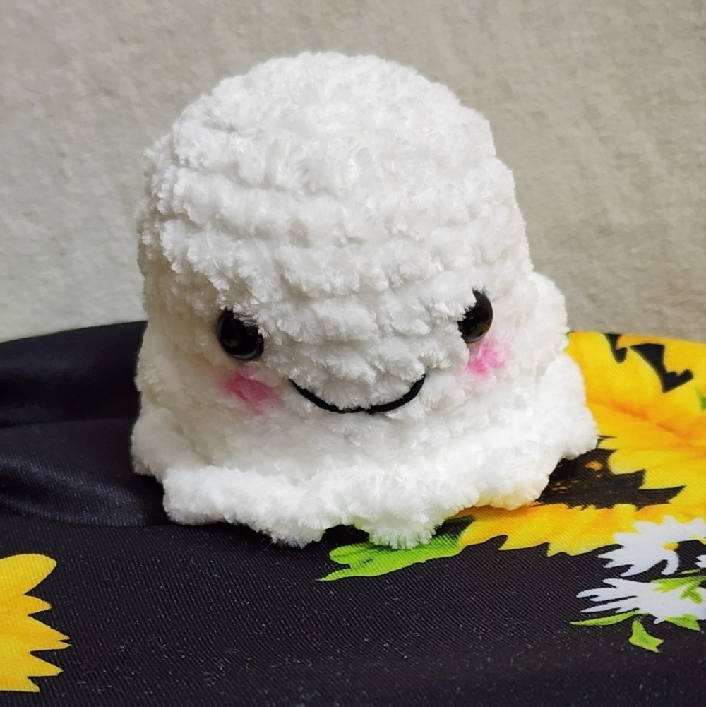 Crochet Mini Ghost